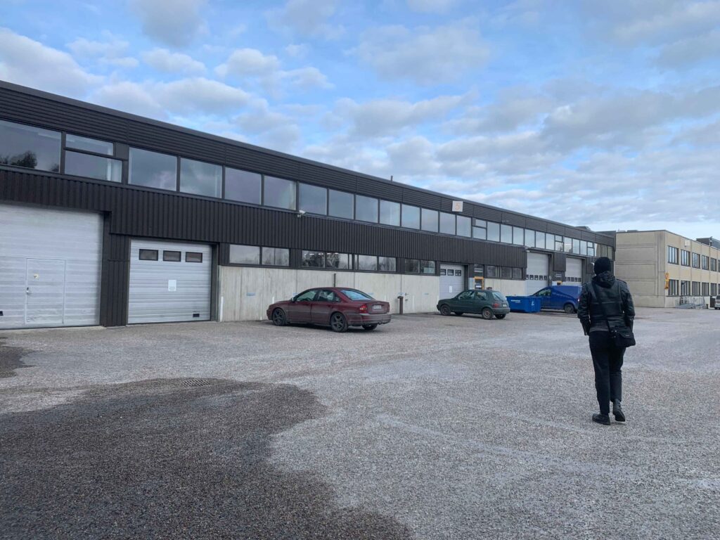 Budova pre automechanikov